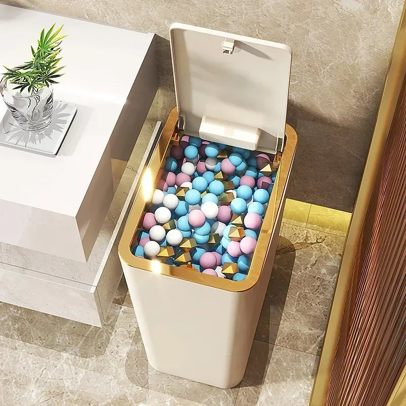FreshLock Hands-Free Trash Bin