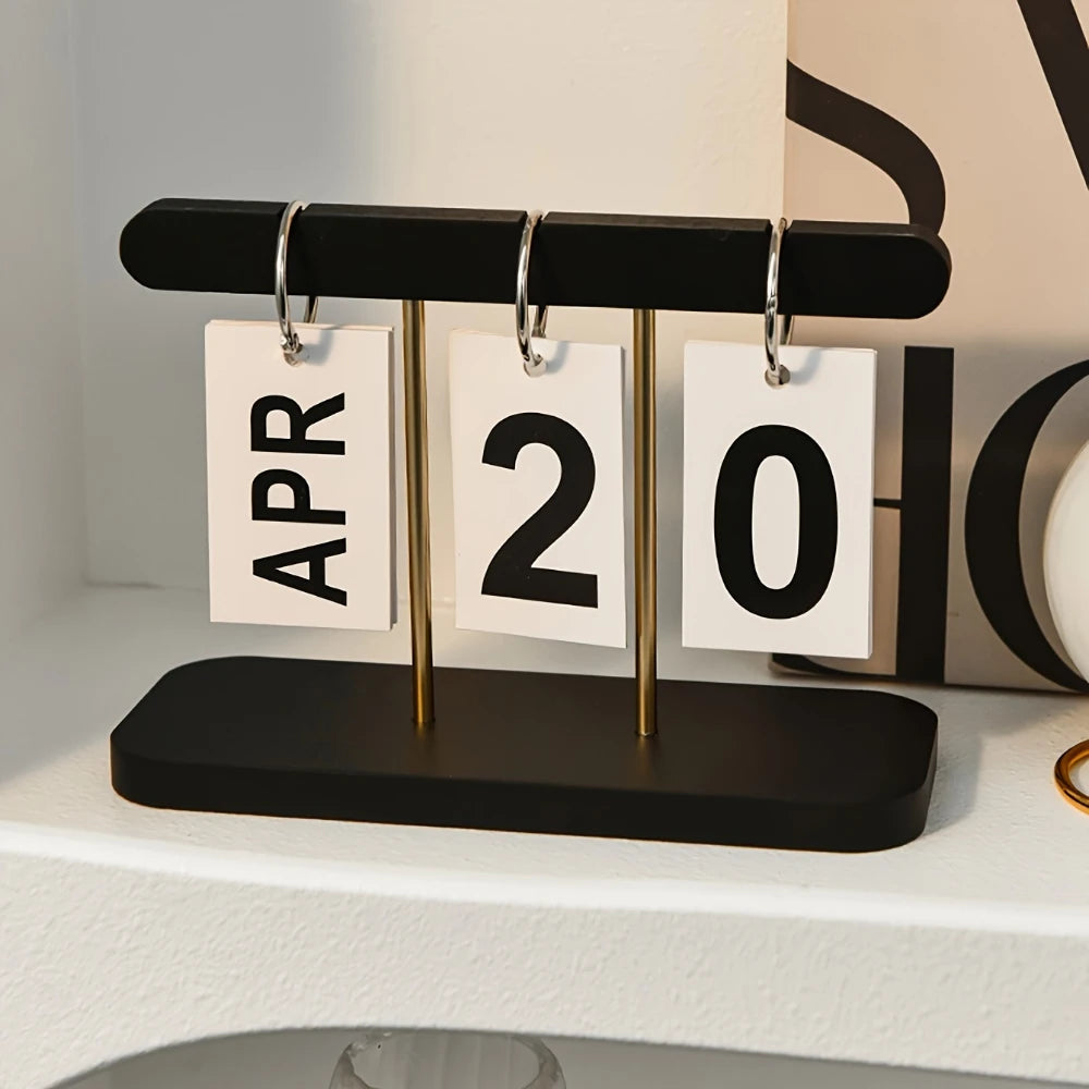 Nordic Daily Desk Page Turn Calendar